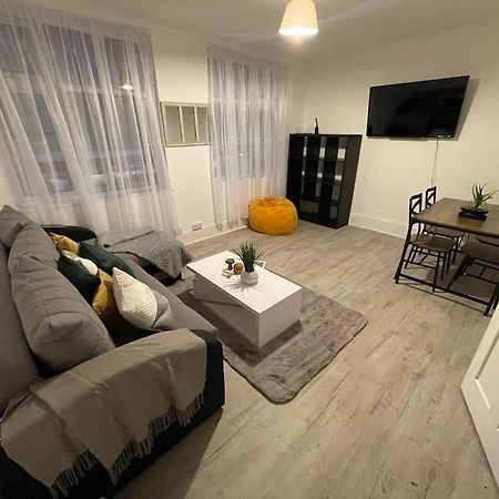 Stunning 2 Bedroom On Tower Bridge Londyn Zewnętrze zdjęcie