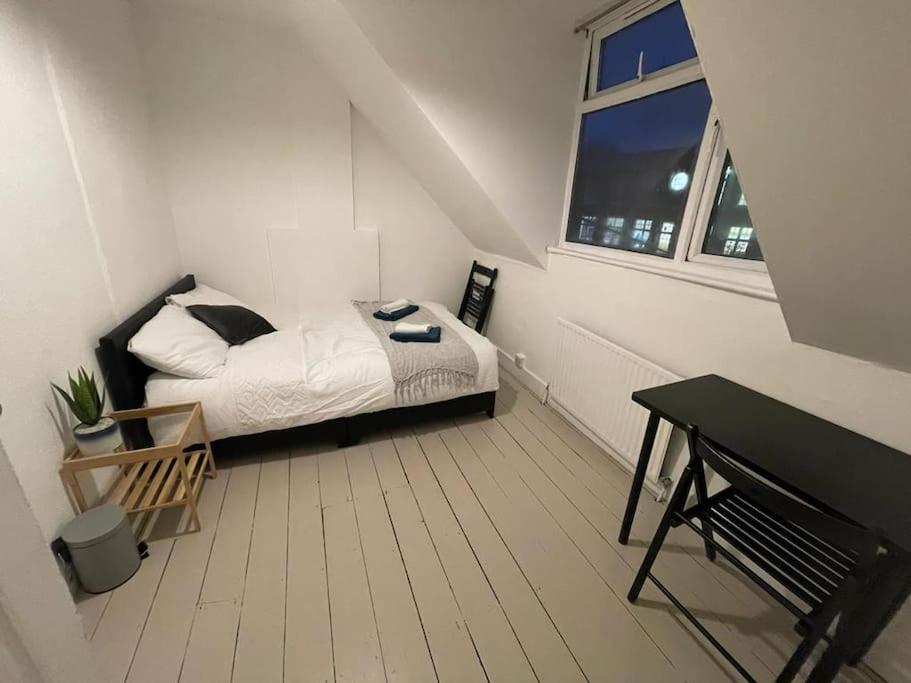 Stunning 2 Bedroom On Tower Bridge Londyn Zewnętrze zdjęcie